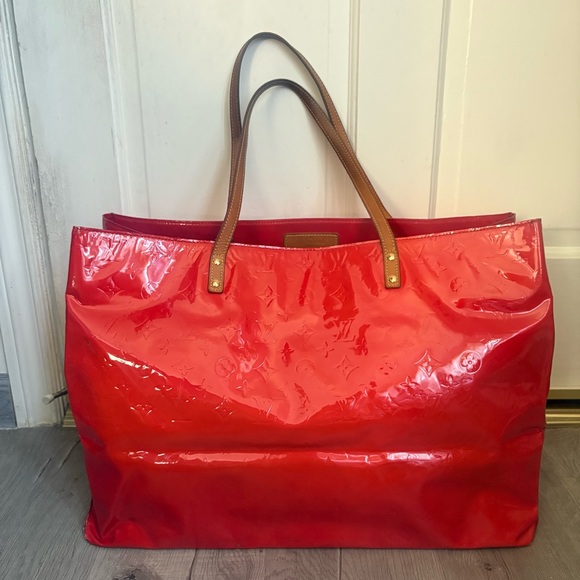 Louis Vuitton GM Reade Red Tote Bag with Tan Handles - Picture 12 of 15